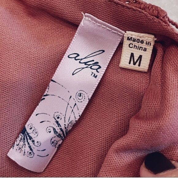 Alya Pleated Mini Dress - Picture 8 of 10